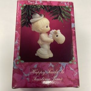 Precious Moments “Happy Trails Is Trusting Jesus” 1991 Ornament NWT